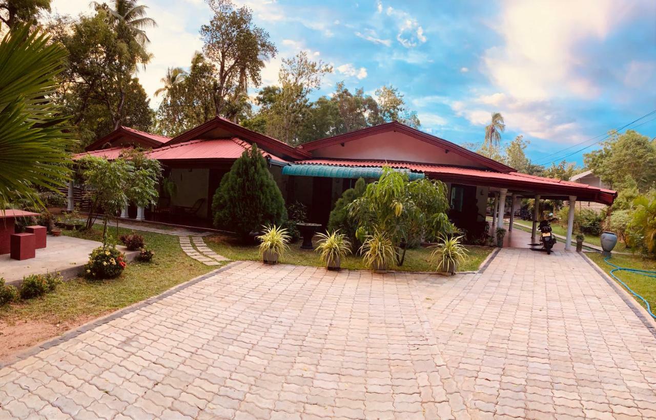 Lal Home Stay Sigiriya Exterior photo